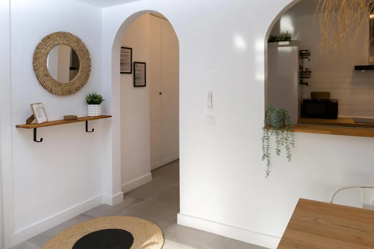Surf Apartment - Wifi - Parking - Swimming Pool - Patio - Garden Tarifa