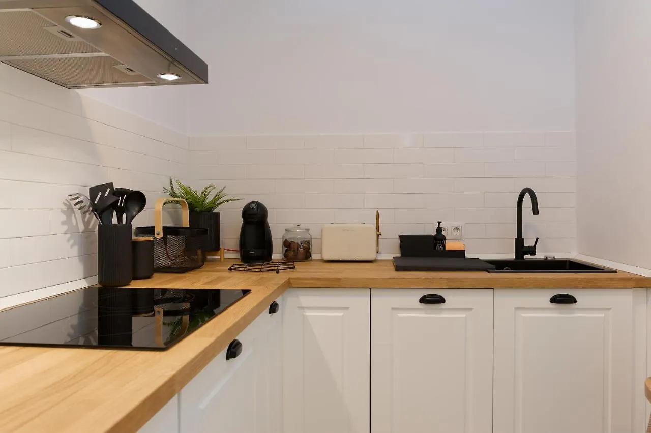 Surf Apartment - Wifi - Parking - Swimming Pool - Patio - Garden Tarifa